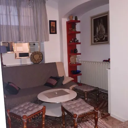 Apartamento Centar-august Senoa *